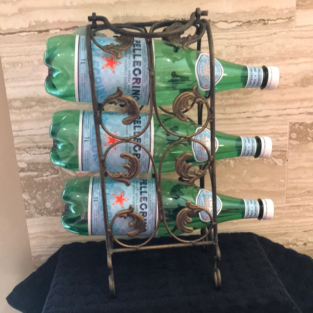 HomeSense Wine Bottle Holder